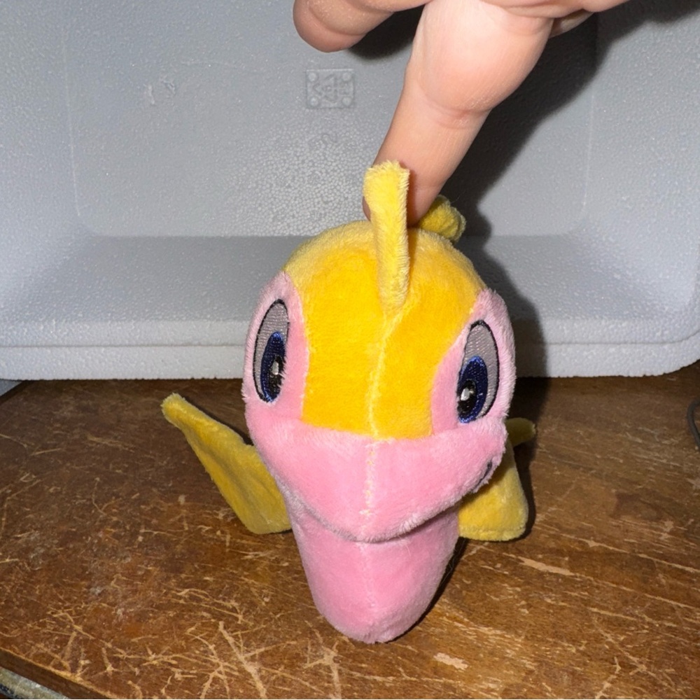 Neopets yellow flotsam